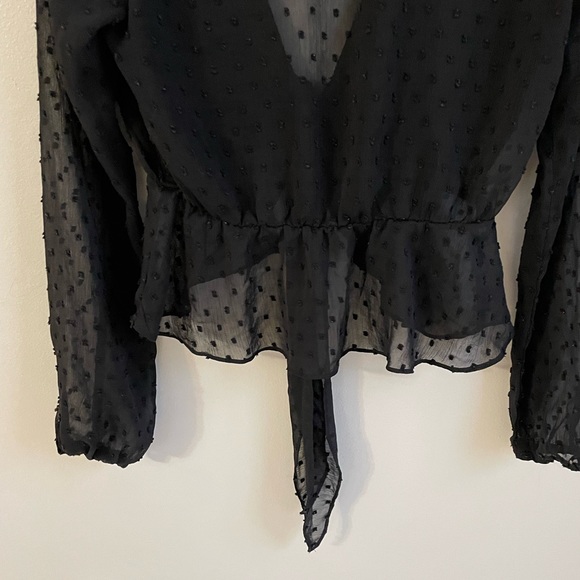 NASTY GAL LONG SLEEVE BLACK SHEER FRONT TIE EMBOSSED PRPLUM TOP COVER UP - Picture 4 of 8